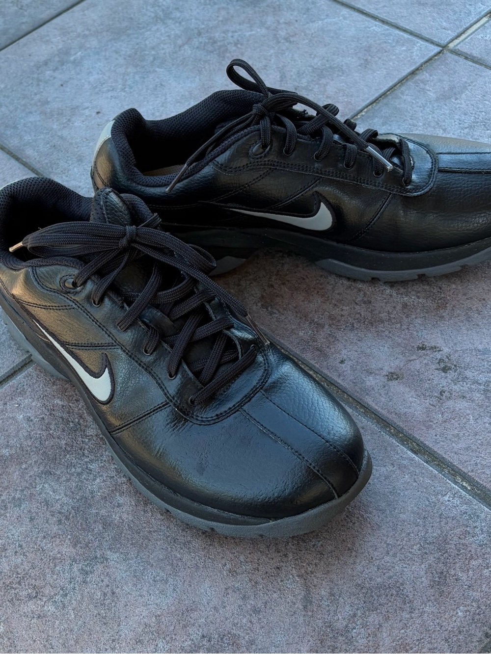 Nike Black Leather Like Golf Shoes